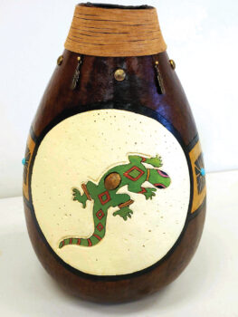 Gecko Vase by Terri Mount