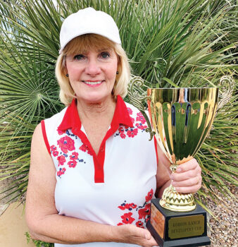 Tournament winner Linda Walker