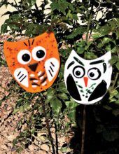 Owls garden stakes by Doris Betuel
